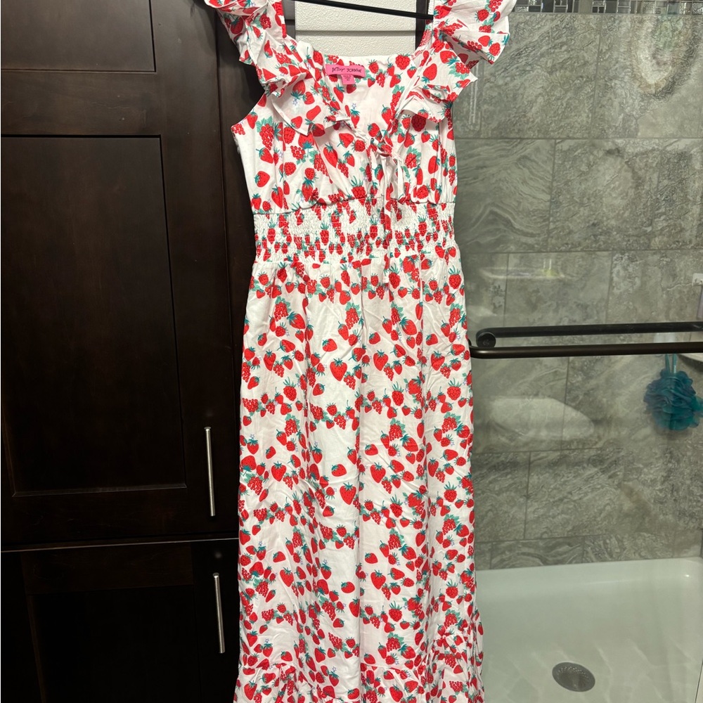 Fairycore Betsey Johnson NWOT maxi Dress - Red and White strawberries 🍓